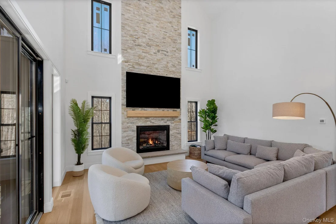 Photo of 6 Conifer Court