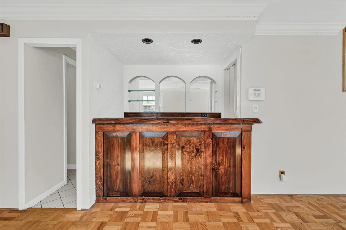 Photo of 62 Henry Avenue
