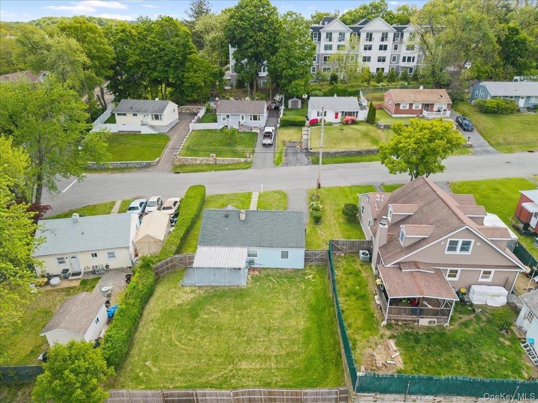 Photo of 8 Cayuga Drive