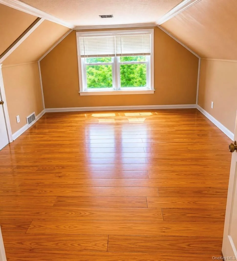 Photo of 64 Crestwood Boulevard