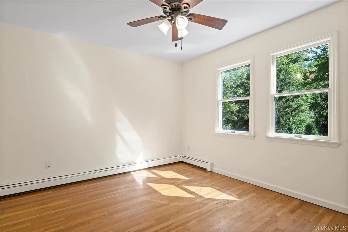 Photo of 136 Private Road