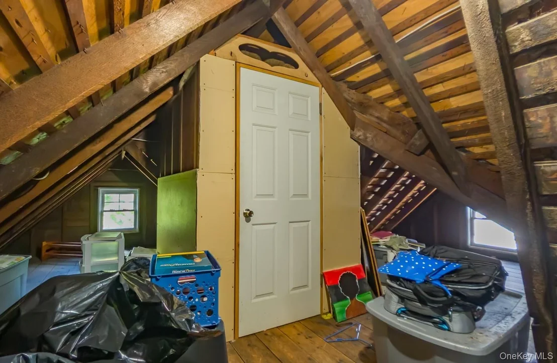 Photo of 524 Simpson Place