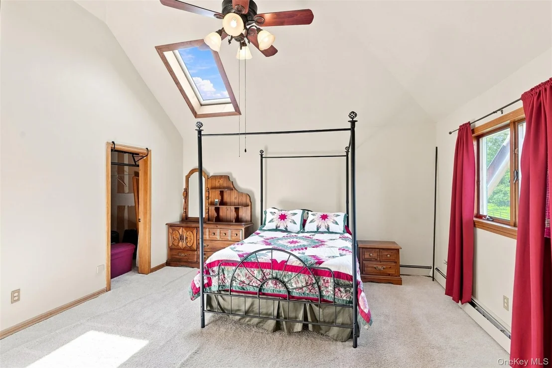 Photo of 289 Pine Grove Road