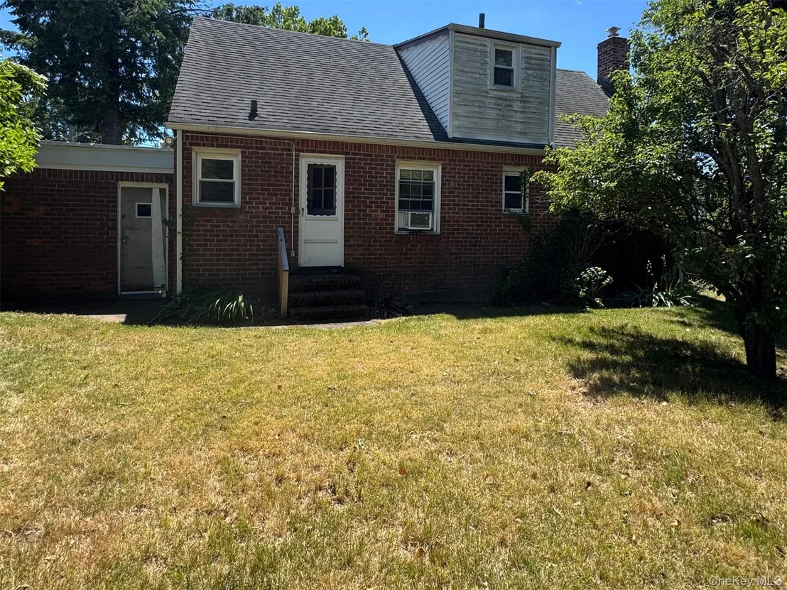 Photo of 253 Eagle Avenue