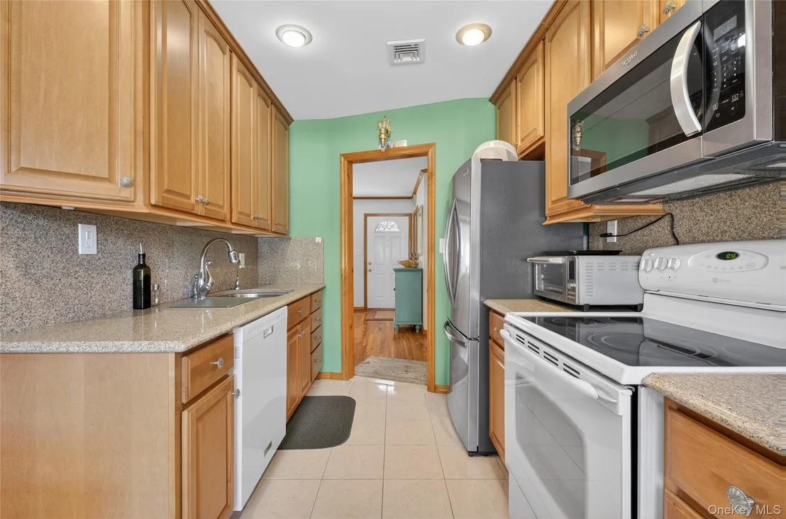 Photo of 141 Cold Spring Road