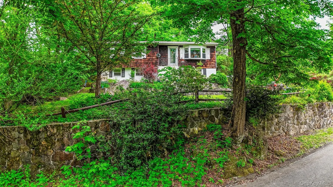 Photo of 36 Rochambeau Road