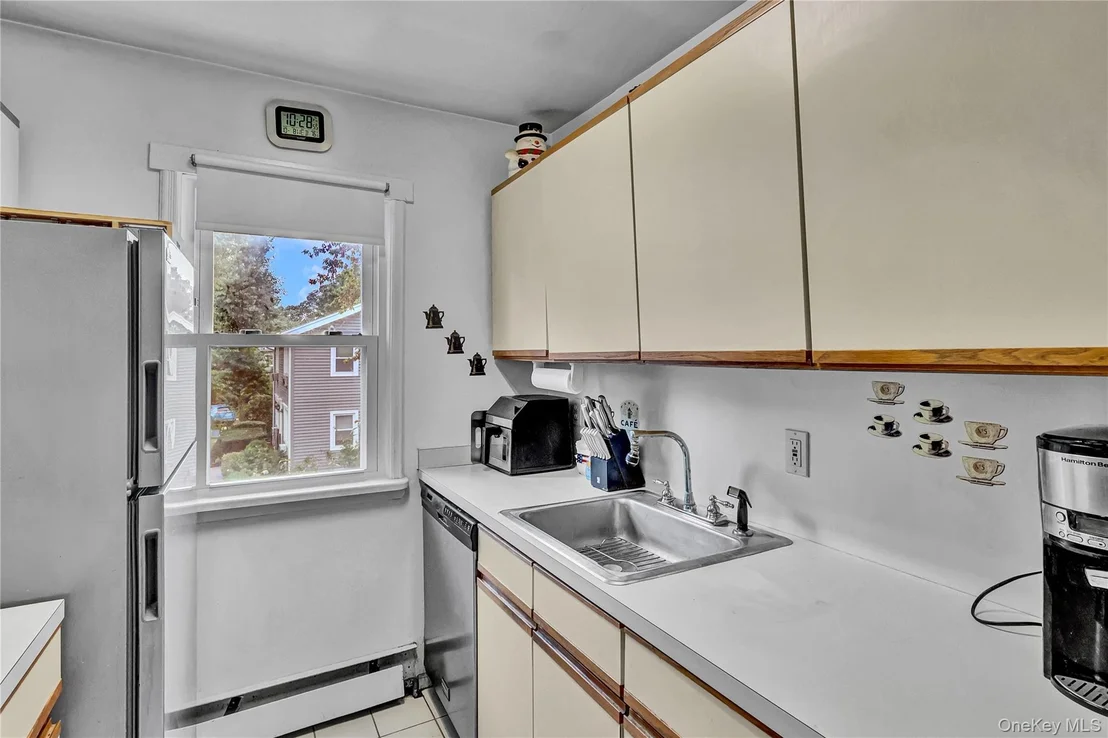 Photo of Unit 2B at 20 Toehee Place