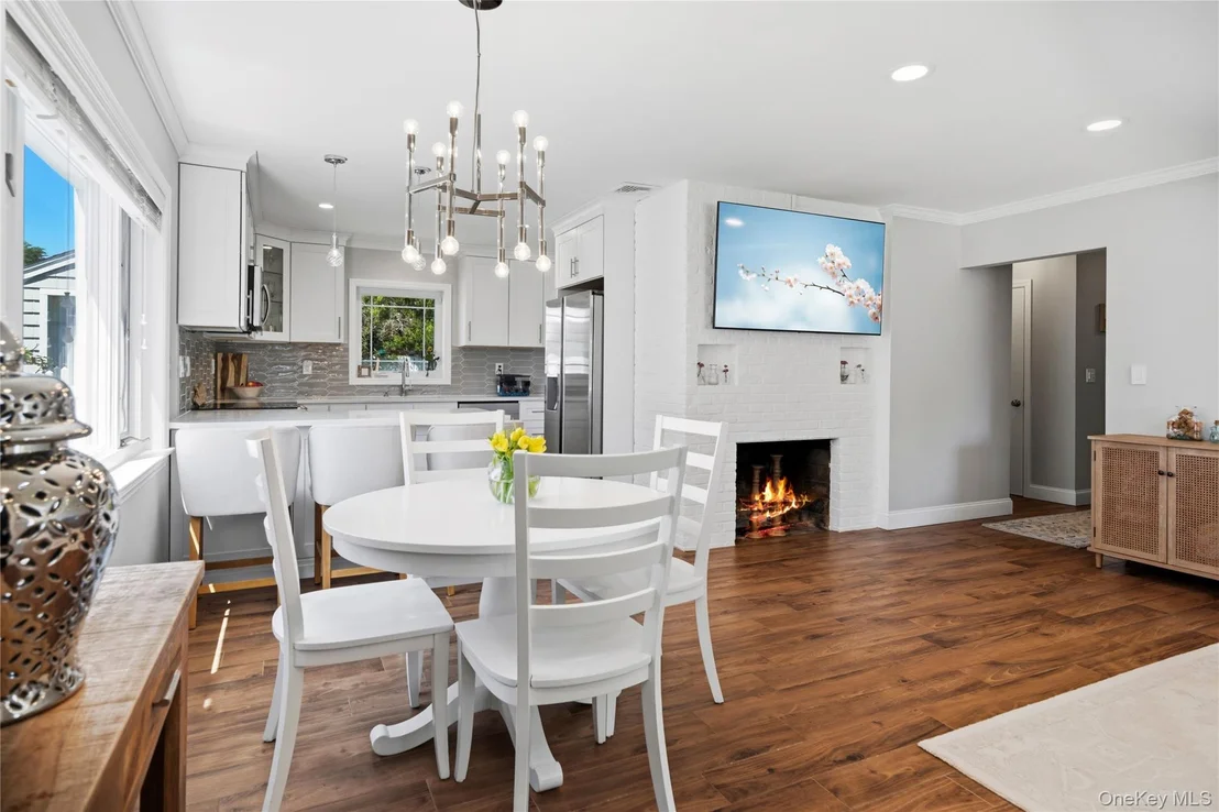 Photo of 51 Fox Boulevard