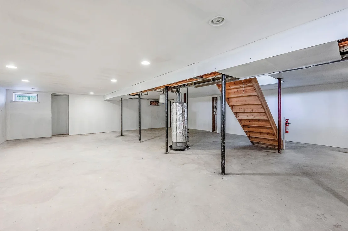 Photo of 7 Dexter Street