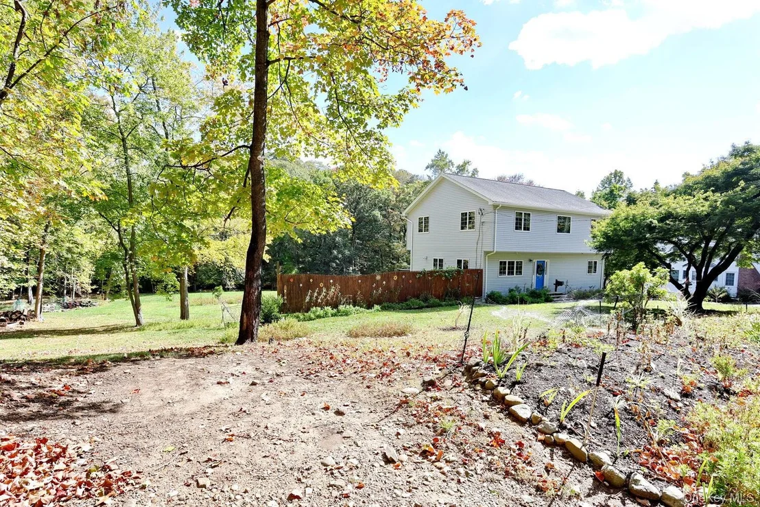 Photo of 115 Greenbush Road