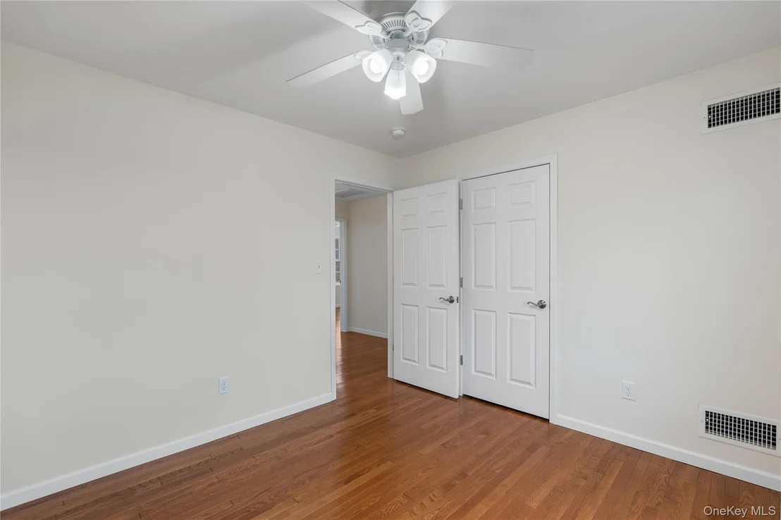 Photo of 9 Ralph Brach Drive