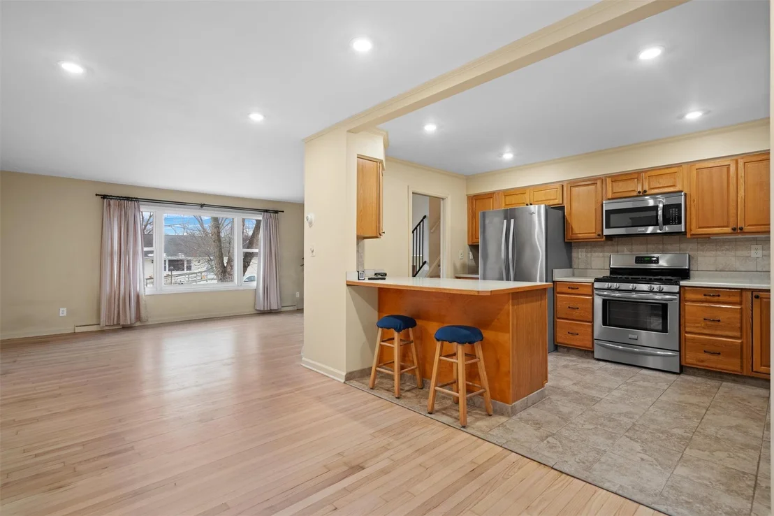 Photo of 60 Beers Drive