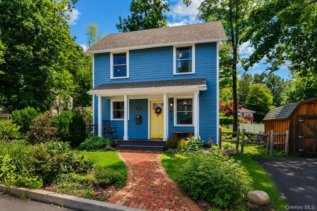 Photo of 9 Willow Avenue