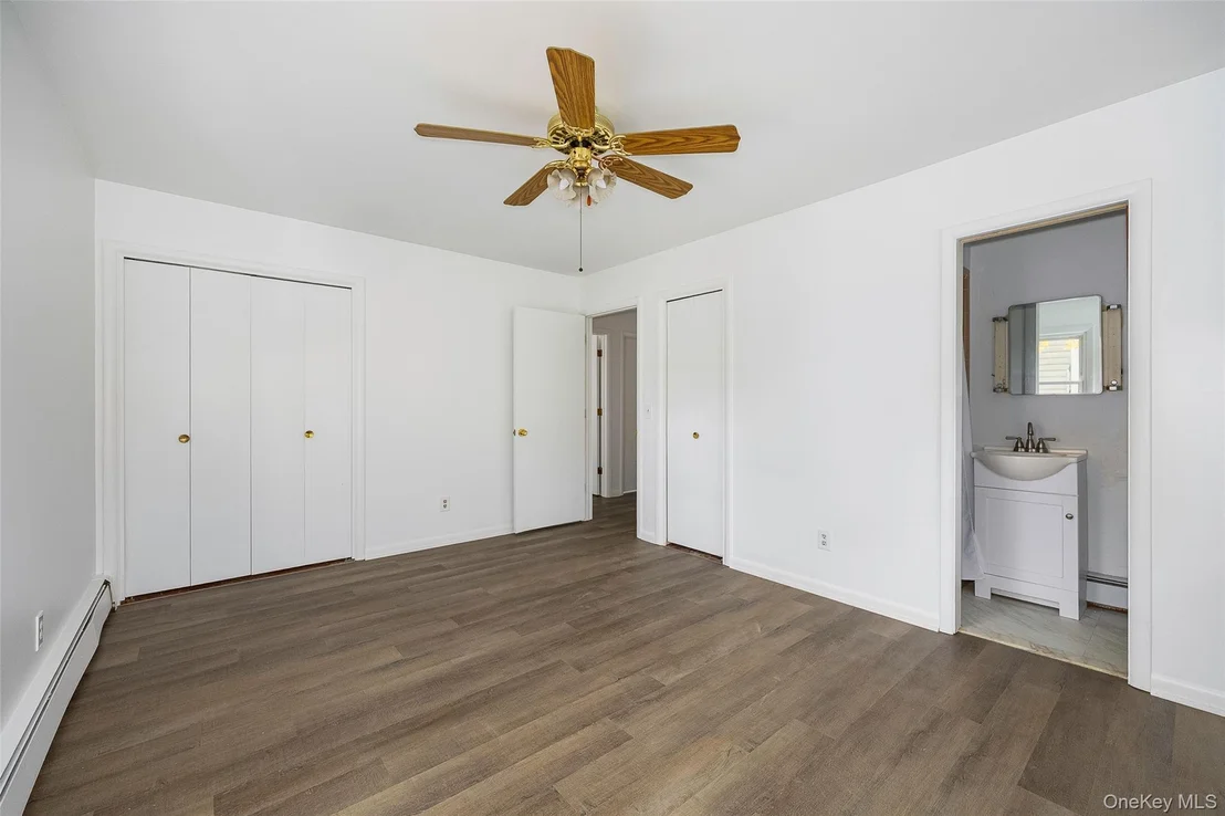 Photo of 19 Timberline Drive