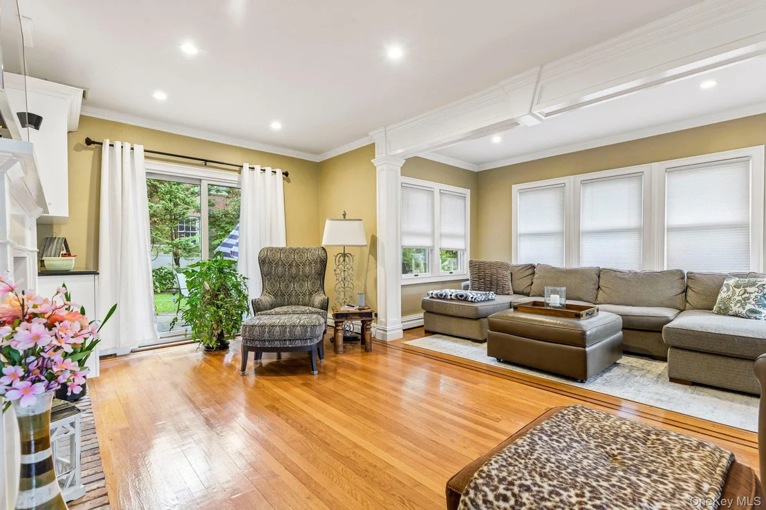 Photo of 110 William Street