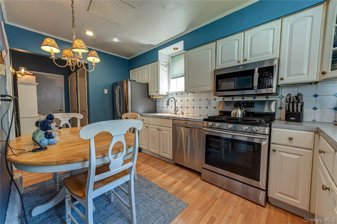 Photo of 533 Marcellus Road