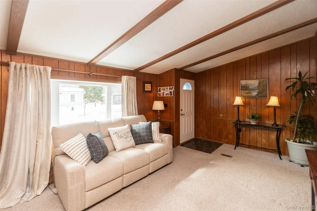 Photo of 74 Hidden Brook Drive