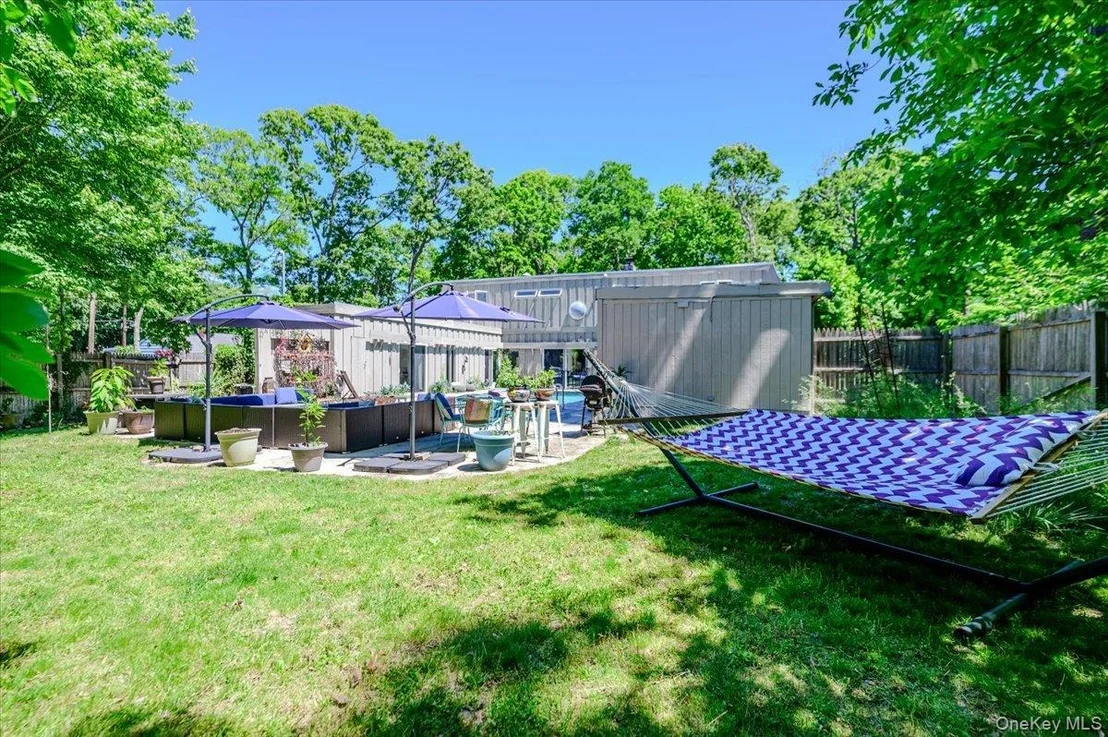 Photo of 35 Melrose Parkway