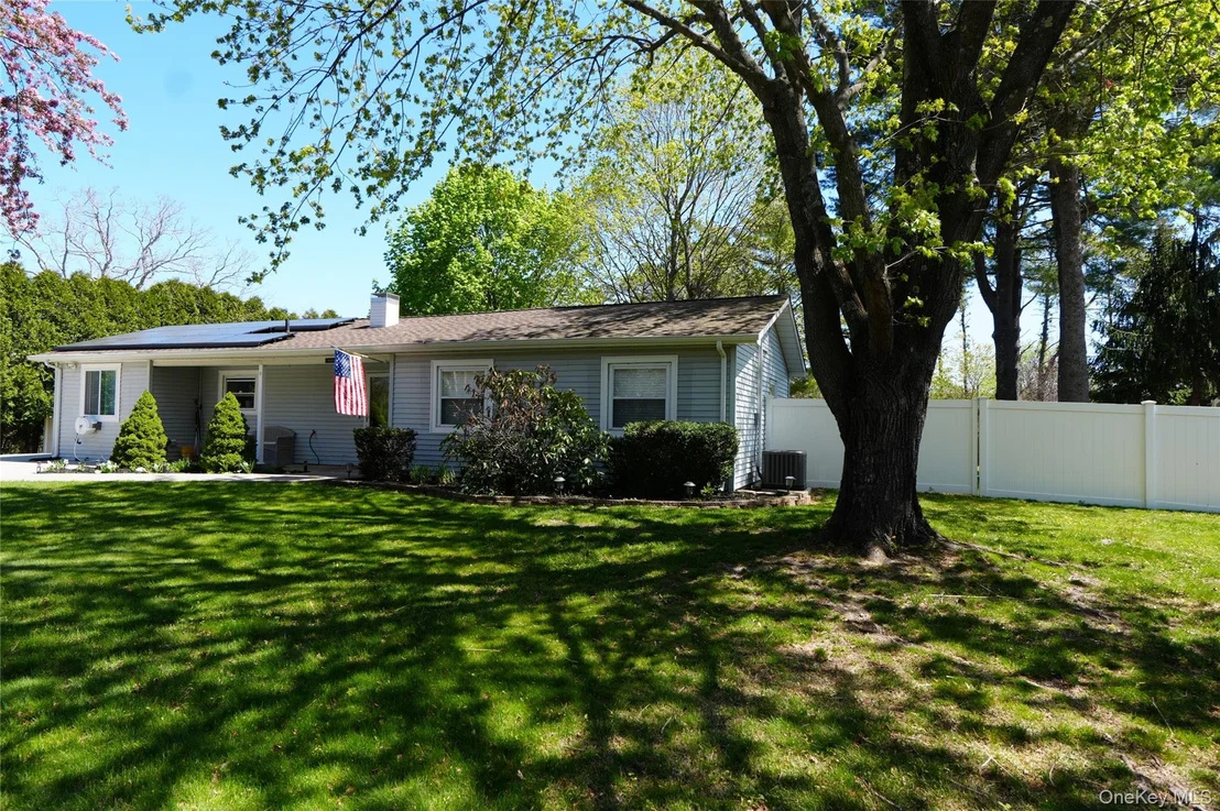 Photo of 165 Randall Road