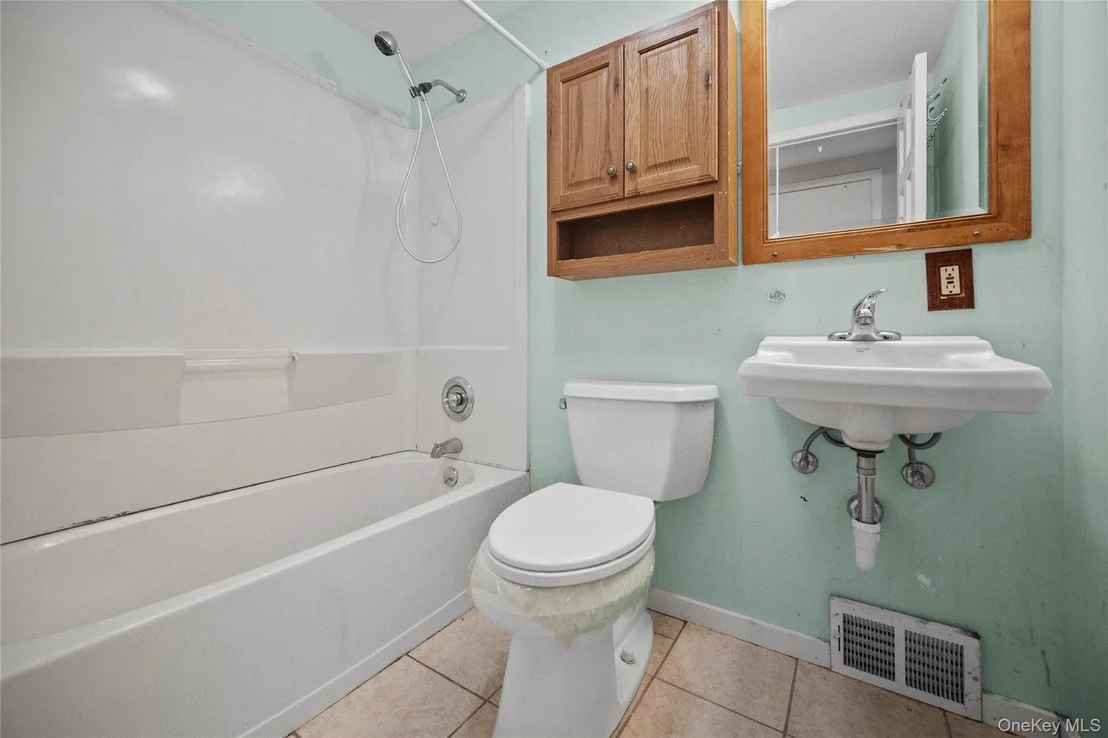 Photo of 14 Cathy Drive
