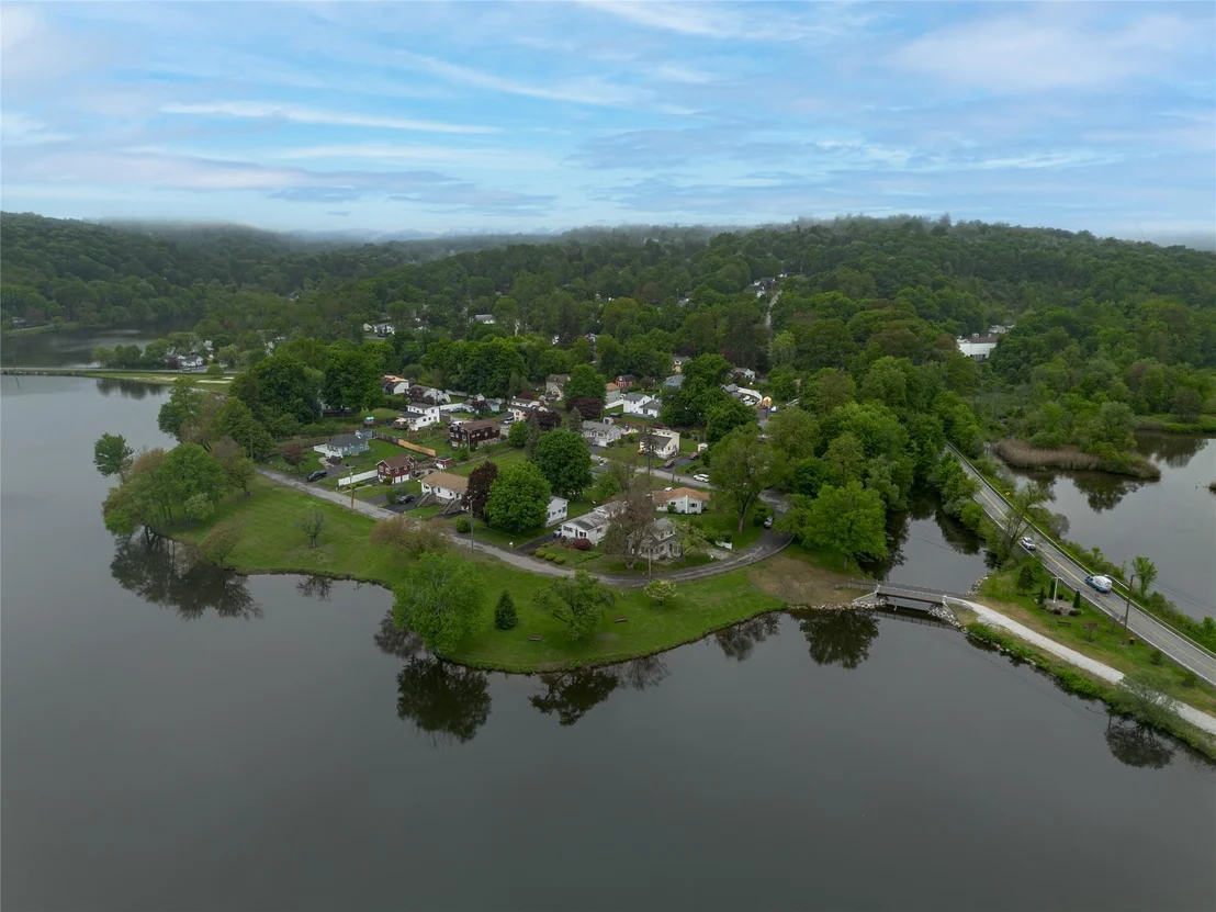 Photo of 47 Champlain Drive