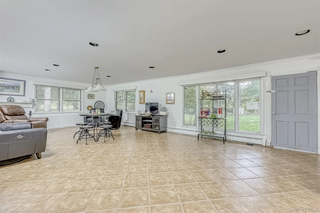 Photo of 10 Tara Drive