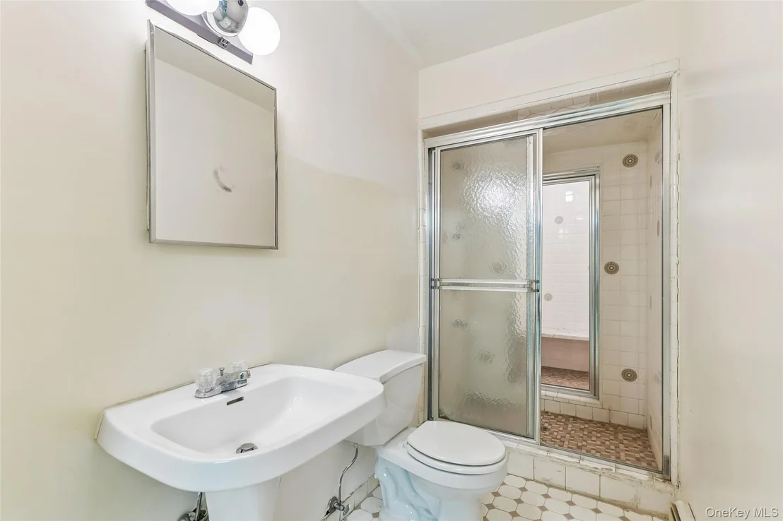 Photo of 62 Larch Hill Road