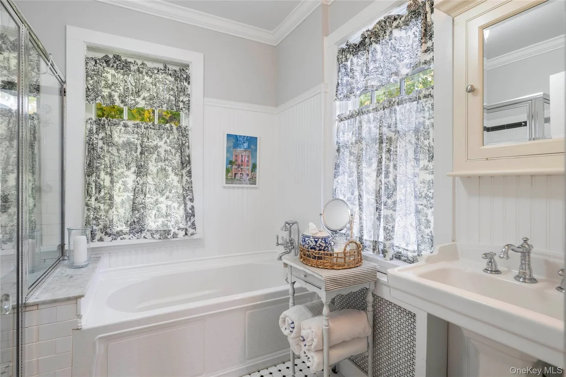 Photo of 83 Sunnyside Drive