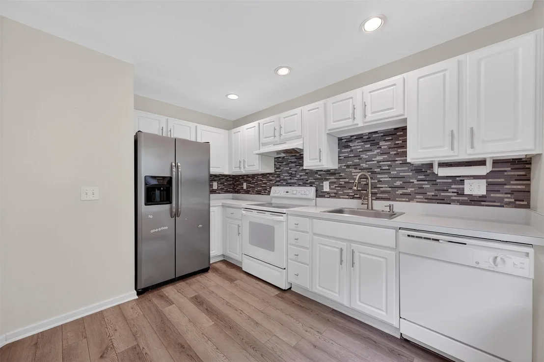 Photo of Unit 32 at 129 Stringham Road