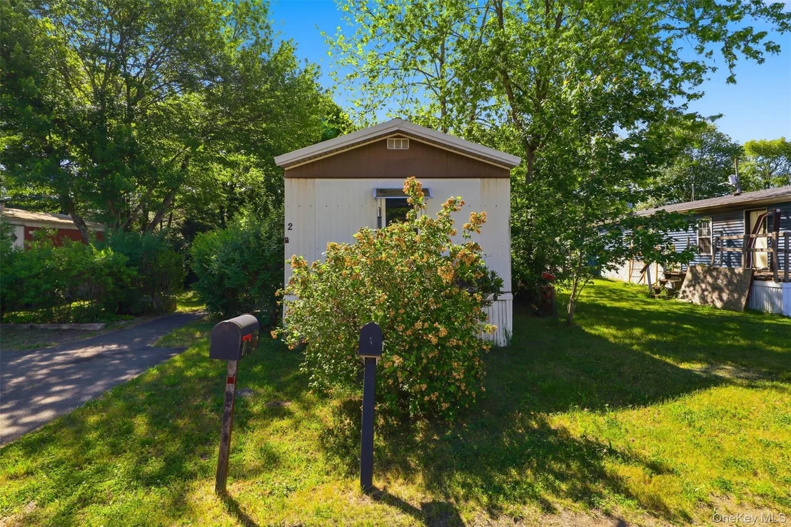 Photo of 2 Daisy Drive