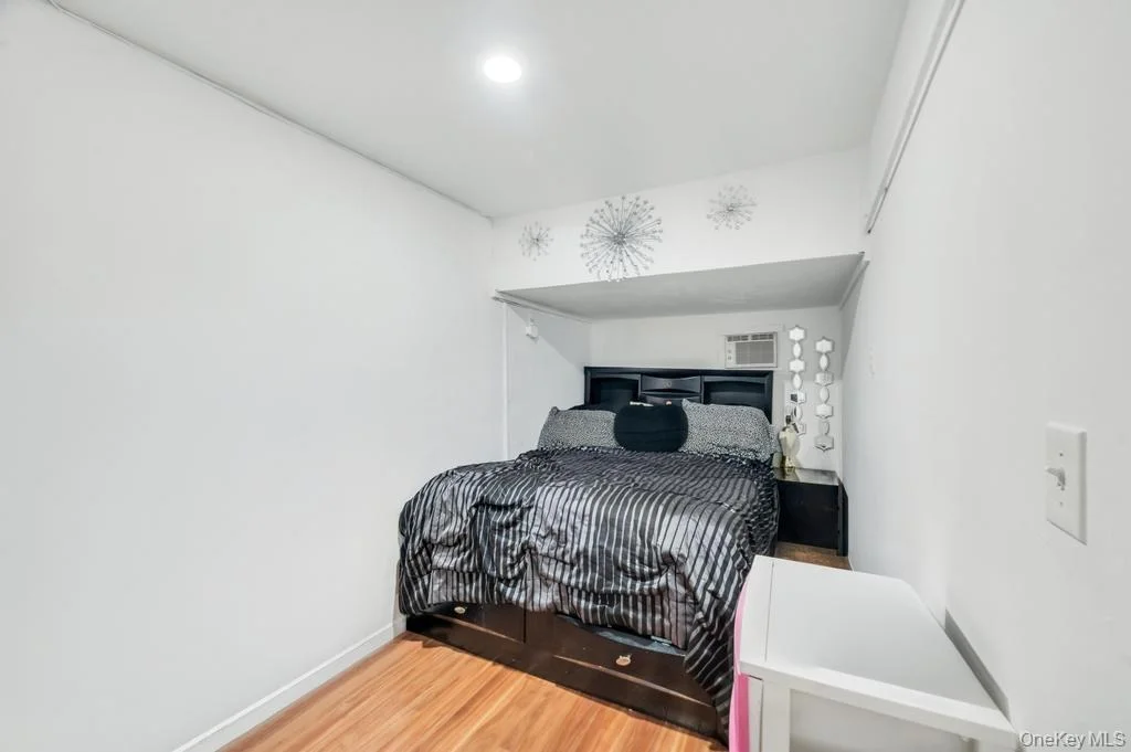 Photo of 32 Beverly Street