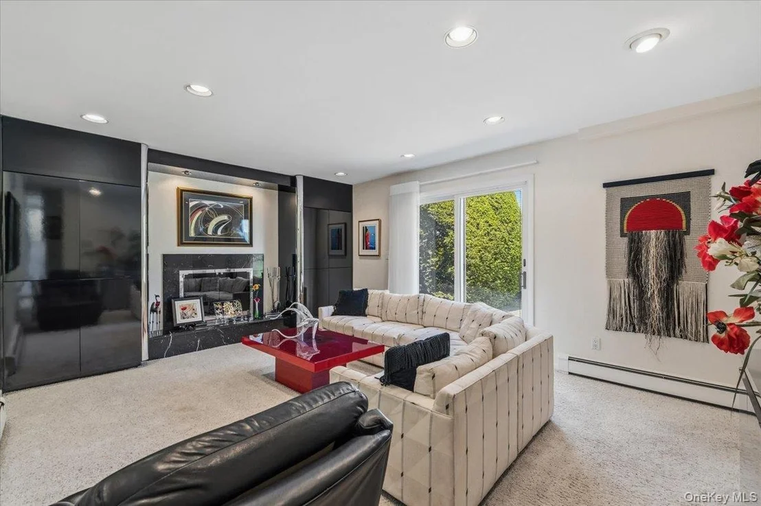 Photo of 3089 Monterey Drive