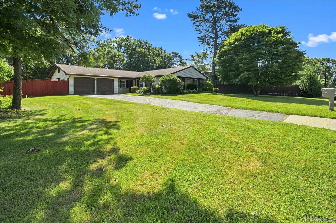 Photo of 23 Wilmont Turn