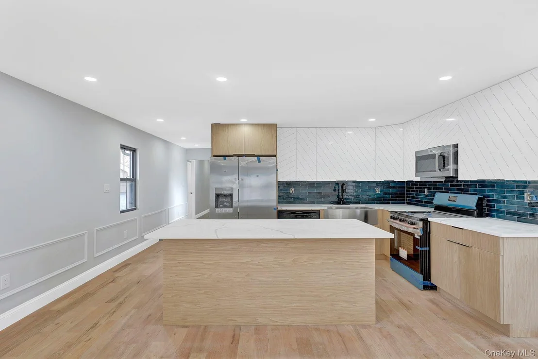 Photo of 338 Calhoun Avenue
