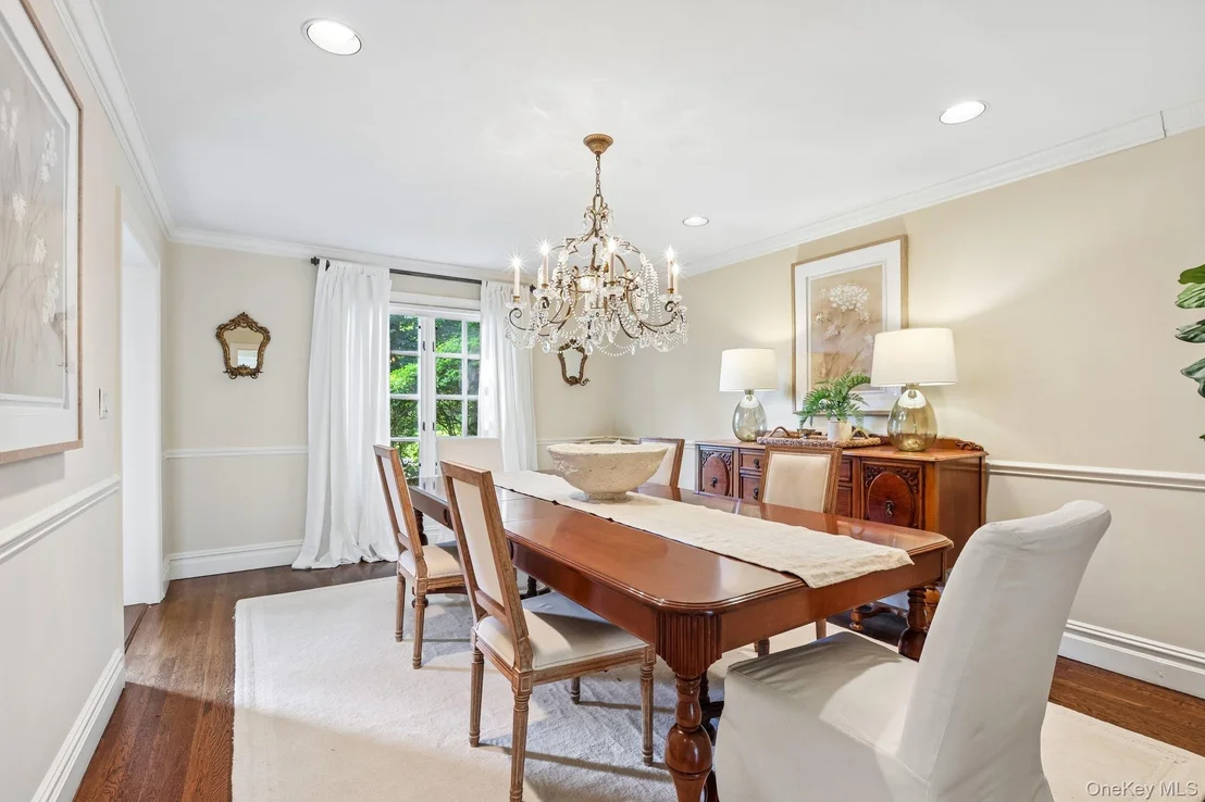 Photo of 90 Greenhaven Road