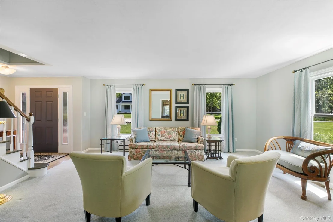 Photo of 450 Maple Lane