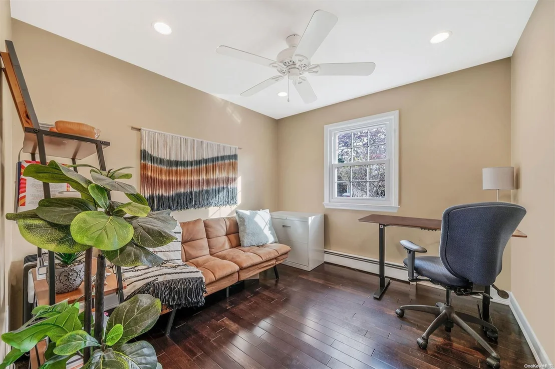 Photo of 19 Arrowhead Drive