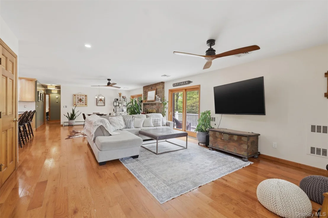 Photo of 128 Sawmill Road