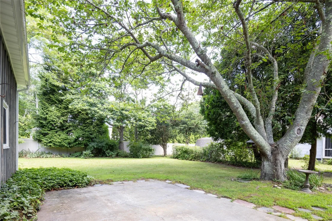 Photo of 795 Pine Tree Road