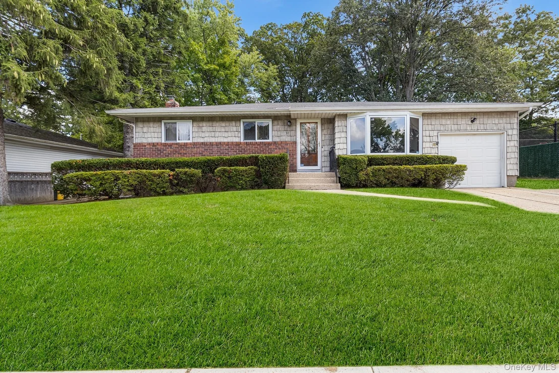Photo of 37 Beaumont Drive