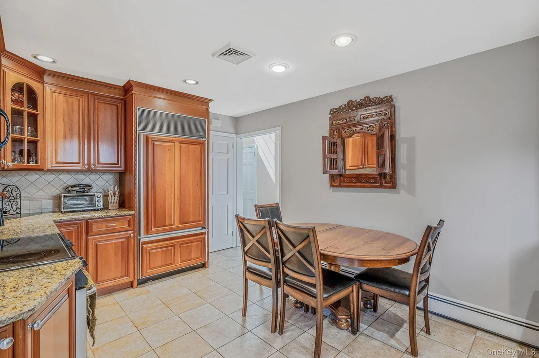 Photo of 122 Southern Parkway