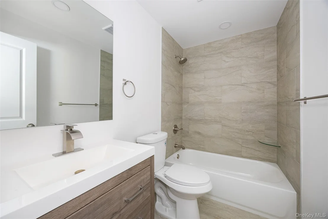Photo of 7 Eckelman Drive