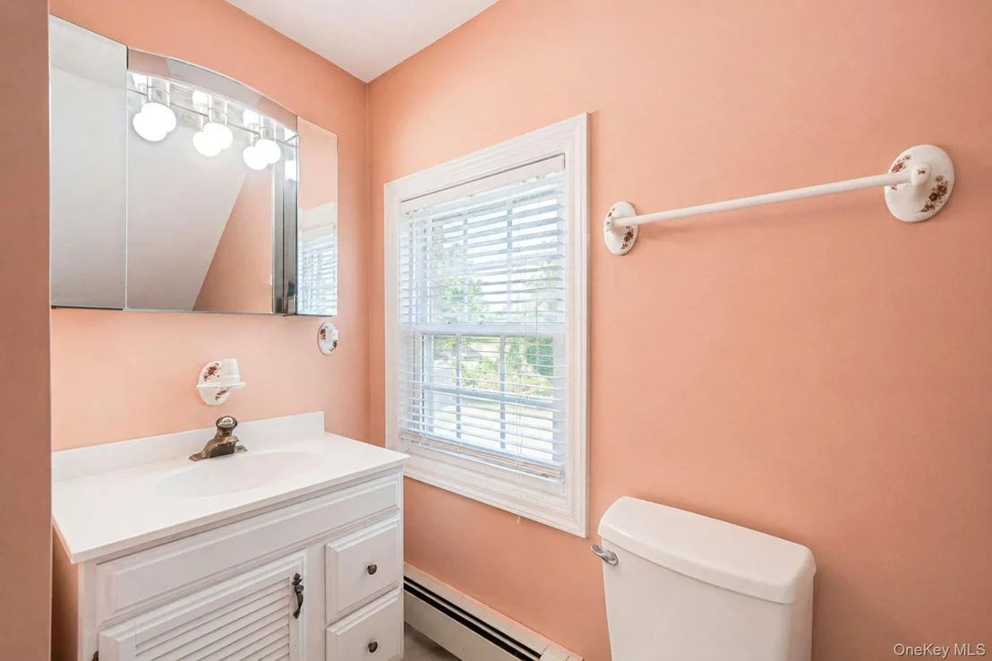 Photo of 112 Lawrence Avenue