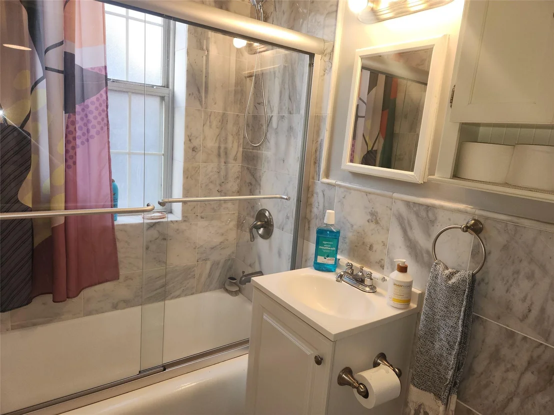 Photo of Unit B26 at 786 Bronx River Road