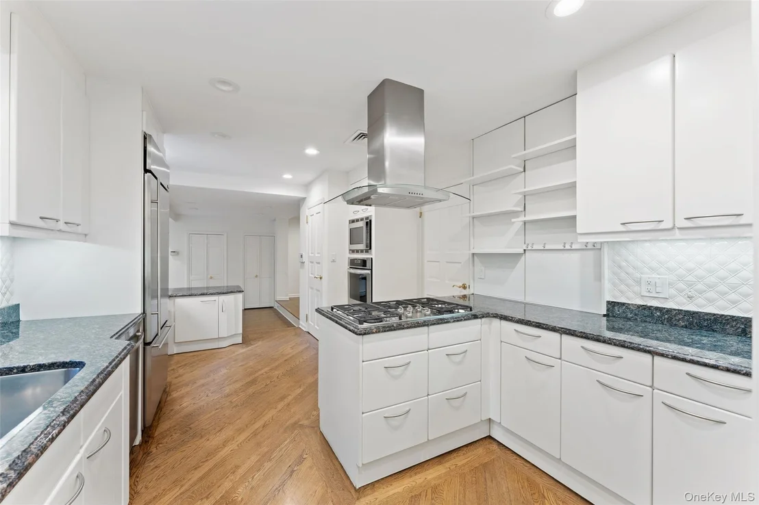 Photo of 22 Park Avenue