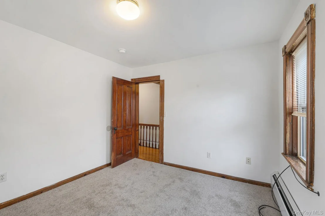 Photo of 708 Burlingham Road