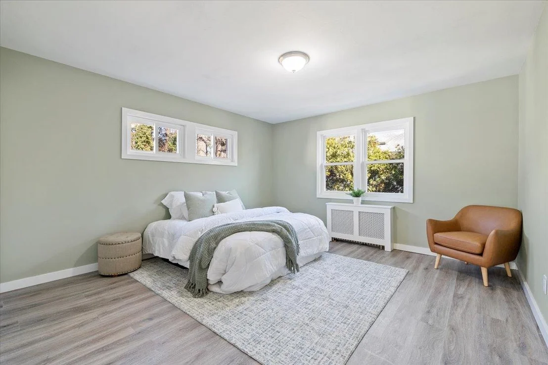 Photo of 70 Evergreen Avenue