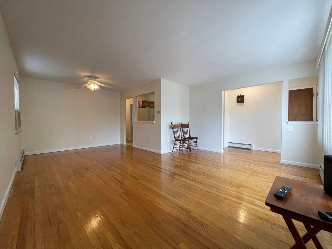 Photo of 1655 Lewis Road