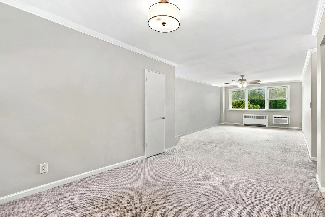 Photo of Unit D at 19 Avon Circle