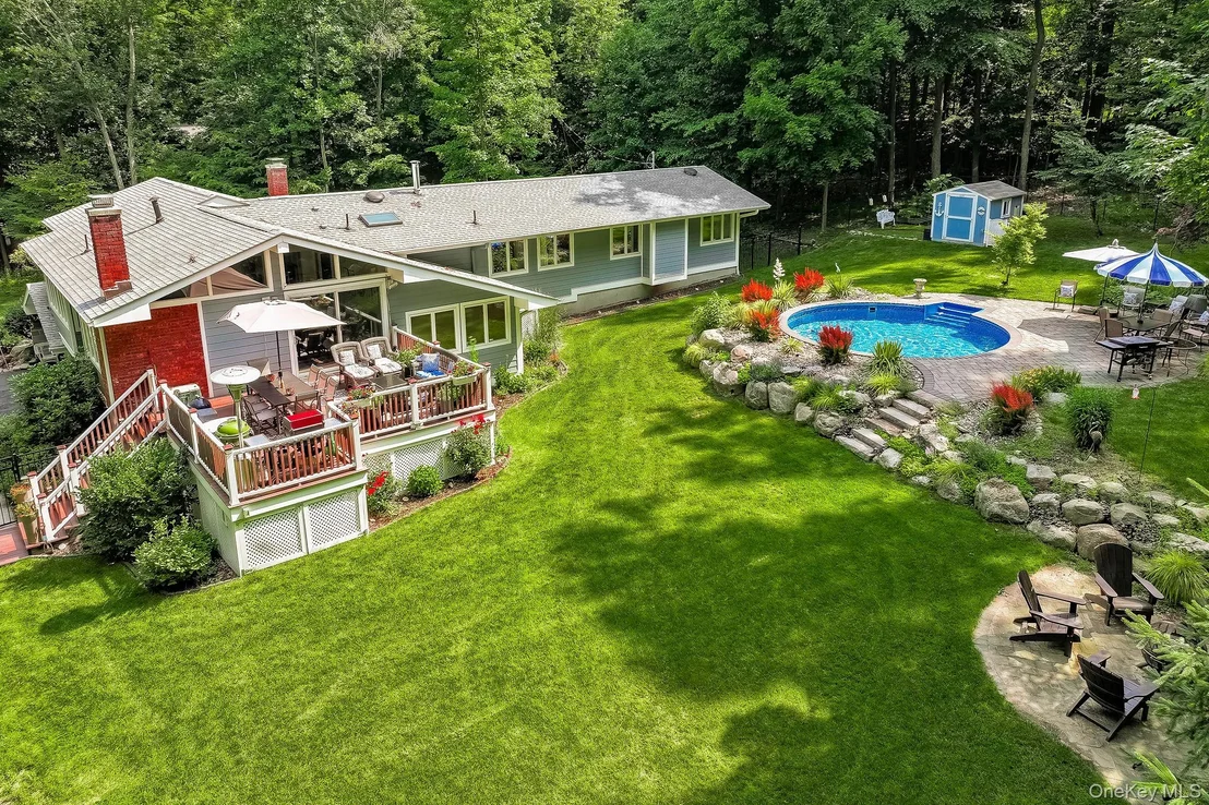 Photo of 10 Longbow Road